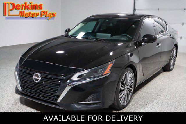 used 2023 Nissan Altima car, priced at $19,995