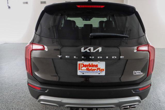 used 2022 Kia Telluride car, priced at $32,895