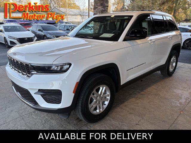 used 2023 Jeep Grand Cherokee car, priced at $25,995