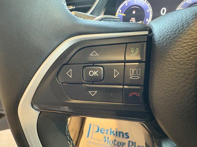 used 2023 Jeep Grand Cherokee car, priced at $25,995