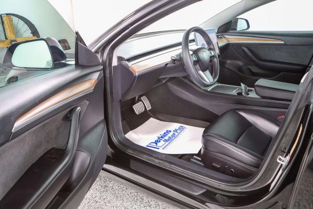 used 2022 Tesla Model 3 car, priced at $31,995