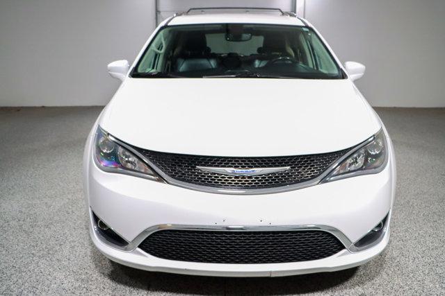 used 2020 Chrysler Pacifica car, priced at $17,995