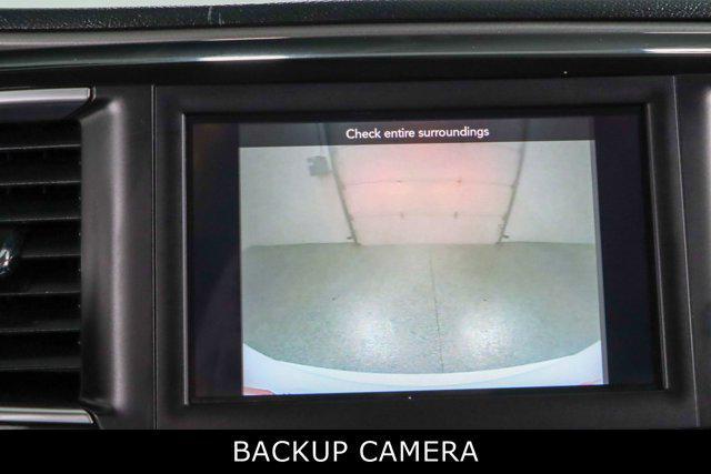 used 2020 Chrysler Pacifica car, priced at $17,995