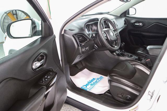 used 2021 Jeep Cherokee car, priced at $12,995