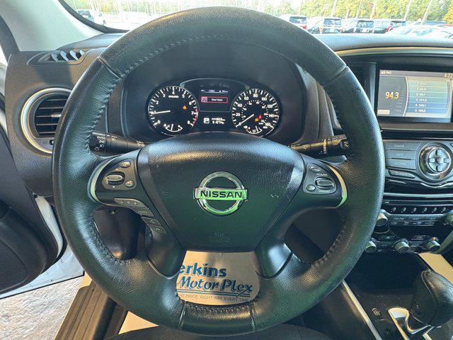 used 2015 Nissan Pathfinder car, priced at $7,995