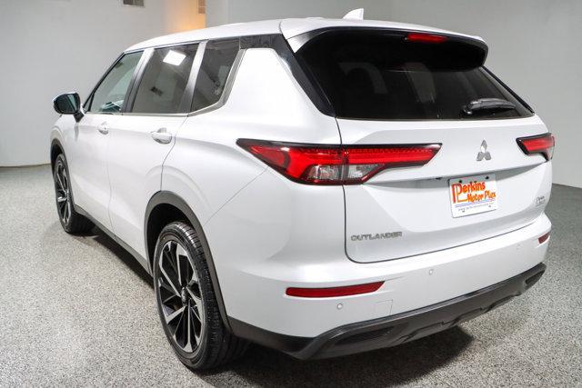 used 2022 Mitsubishi Outlander car, priced at $18,995