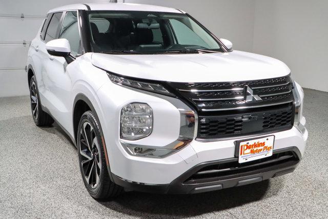 used 2022 Mitsubishi Outlander car, priced at $18,995