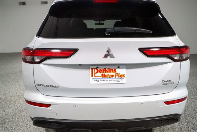 used 2022 Mitsubishi Outlander car, priced at $18,995