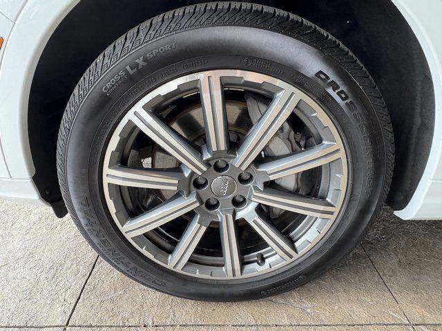 used 2019 Audi Q7 car, priced at $18,995
