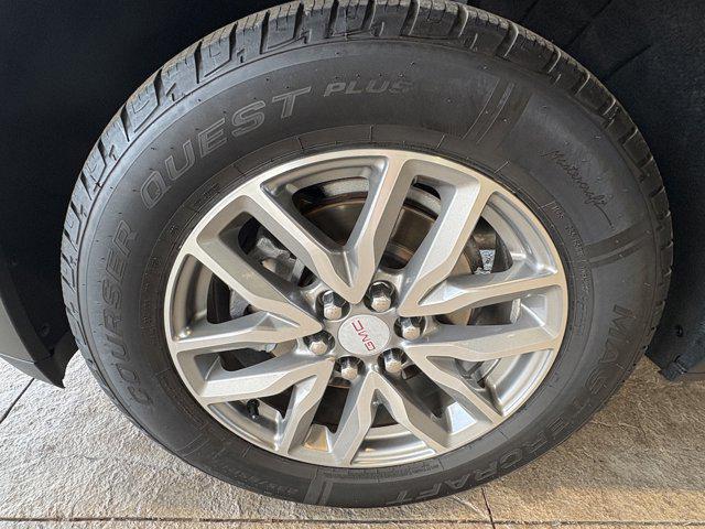 used 2018 GMC Acadia car, priced at $11,995