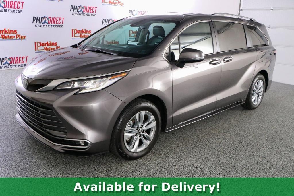 used 2022 Toyota Sienna car, priced at $50,995