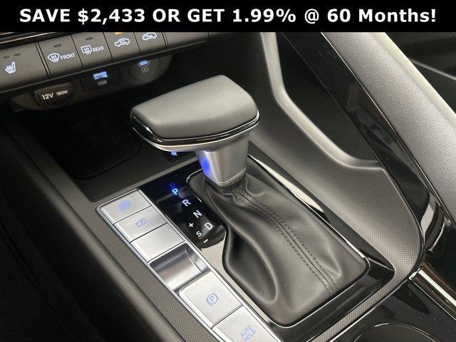 new 2024 Hyundai Elantra car, priced at $24,637