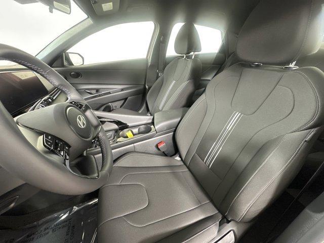 new 2025 Hyundai Elantra HEV car, priced at $28,365