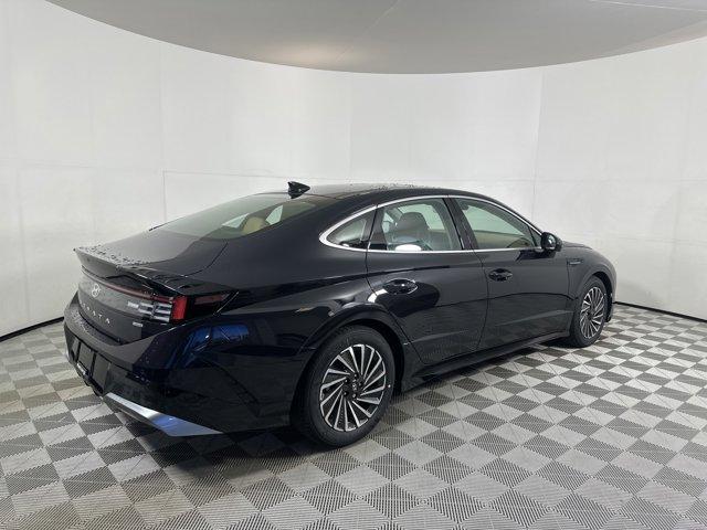 new 2025 Hyundai Sonata Hybrid car, priced at $37,960