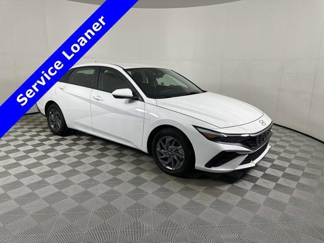 new 2024 Hyundai Elantra HEV car, priced at $27,595