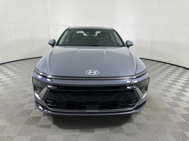 new 2025 Hyundai Sonata car, priced at $29,580