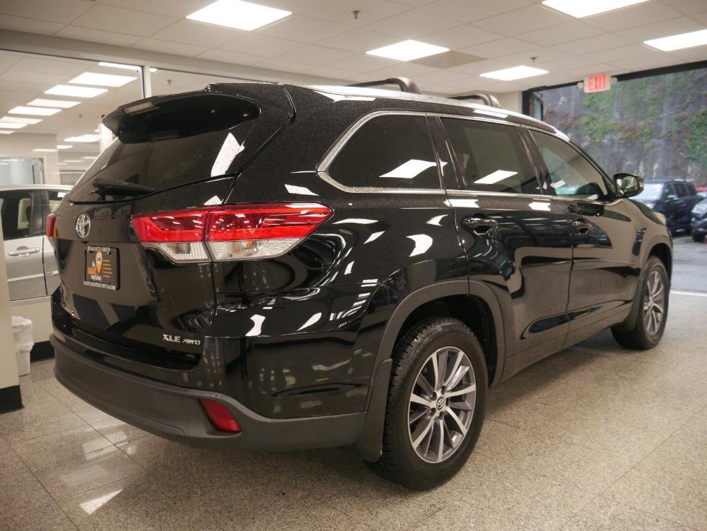 used 2018 Toyota Highlander car, priced at $23,988