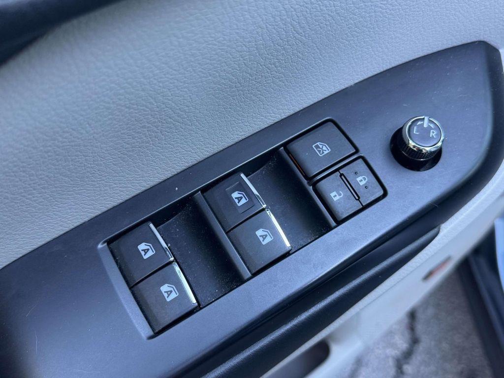 used 2019 Toyota Highlander car, priced at $26,388