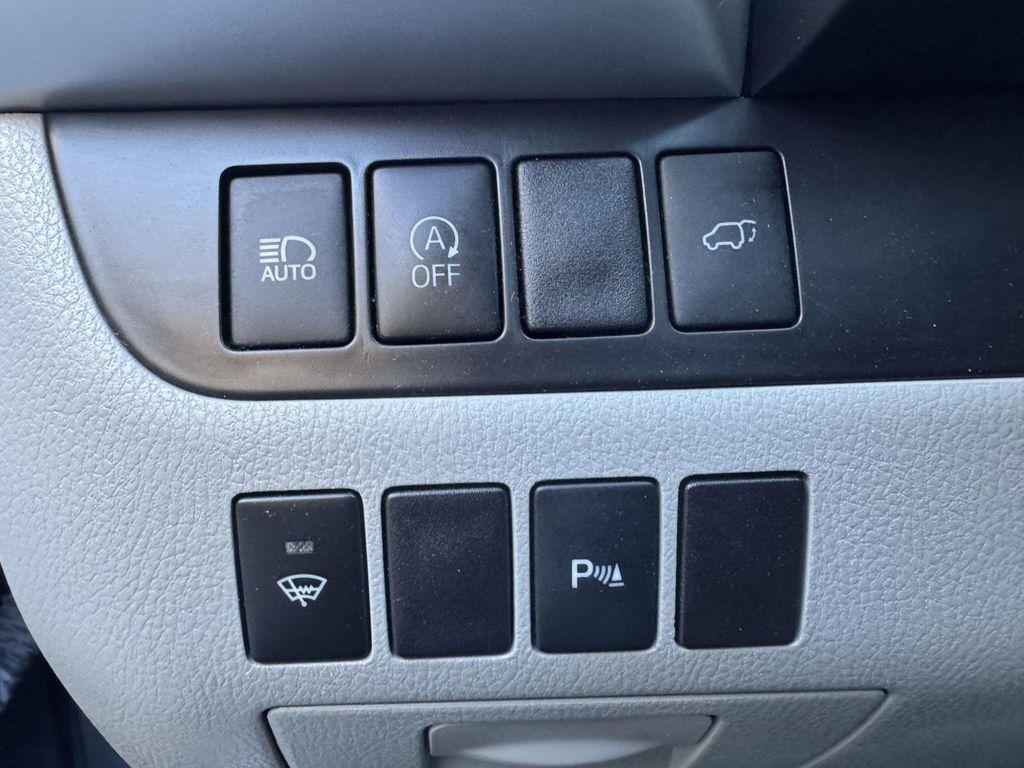 used 2019 Toyota Highlander car, priced at $26,388