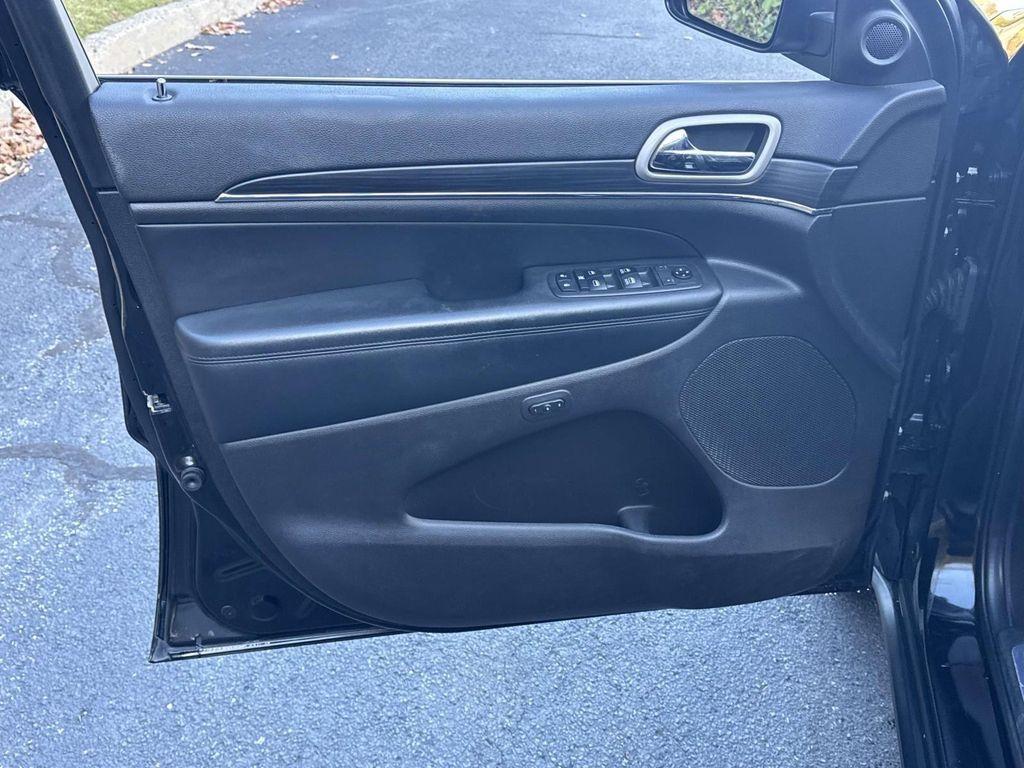 used 2019 Jeep Grand Cherokee car, priced at $14,988