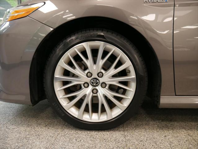 used 2018 Toyota Camry Hybrid car, priced at $19,888