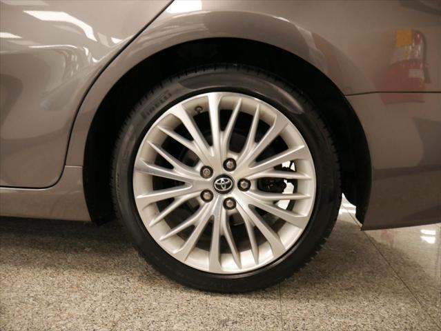 used 2018 Toyota Camry Hybrid car, priced at $19,888