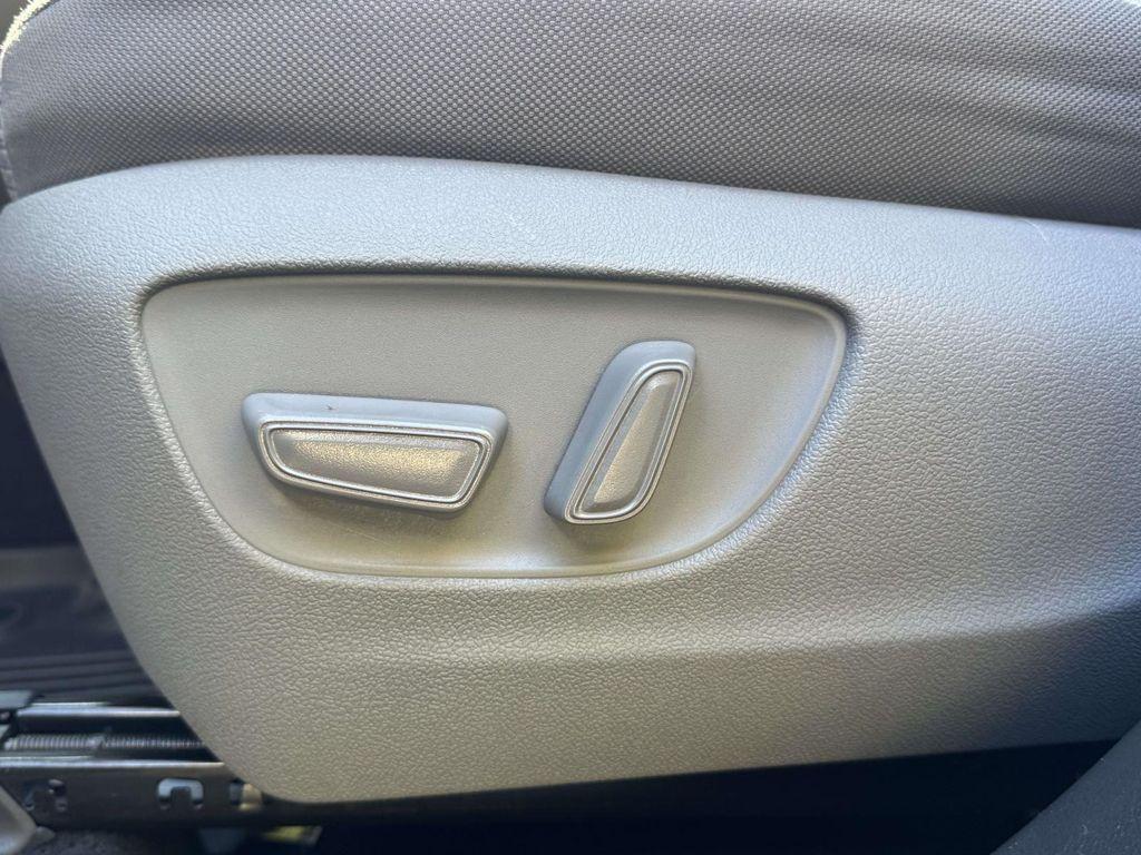 used 2022 Toyota Highlander car, priced at $31,888
