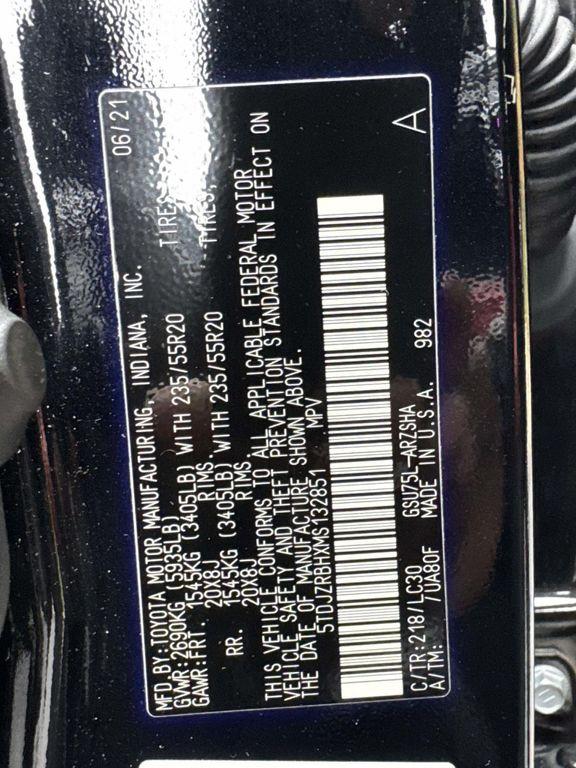 used 2021 Toyota Highlander car, priced at $38,488