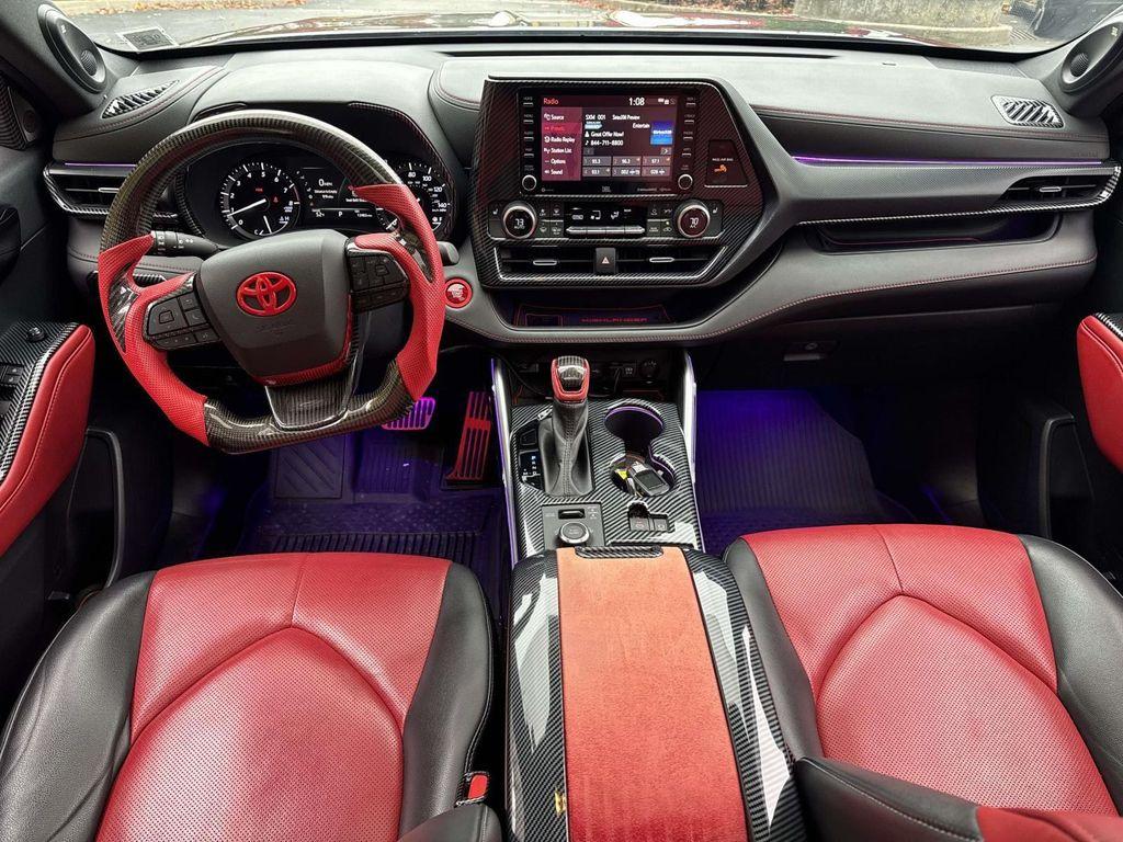 used 2021 Toyota Highlander car, priced at $38,488