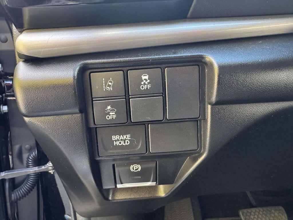 used 2020 Acura RDX car, priced at $26,588