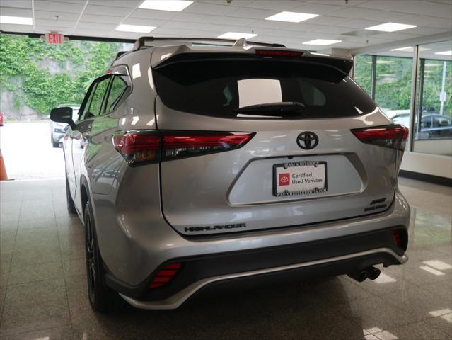 used 2023 Toyota Highlander car, priced at $38,588