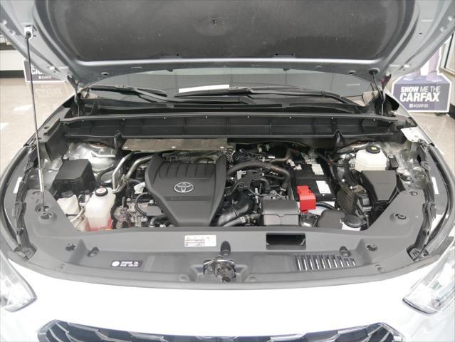 used 2023 Toyota Highlander car, priced at $38,588