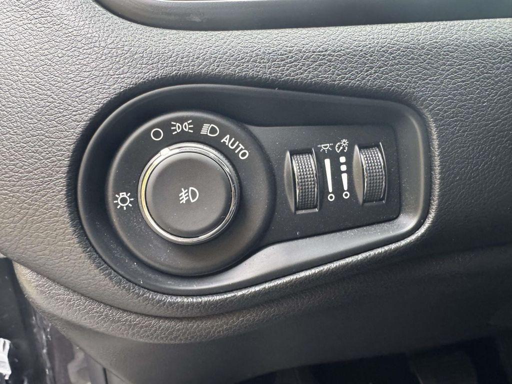 used 2016 Jeep Renegade car, priced at $14,888