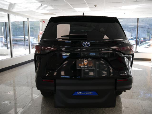used 2025 Toyota Sienna car, priced at $68,888