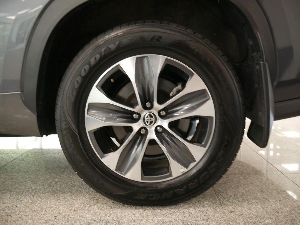 used 2023 Toyota Highlander car, priced at $35,788