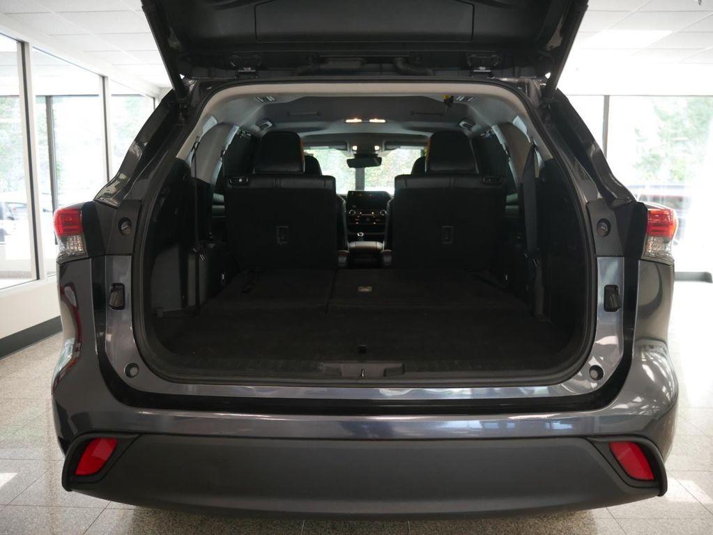 used 2023 Toyota Highlander car, priced at $35,788