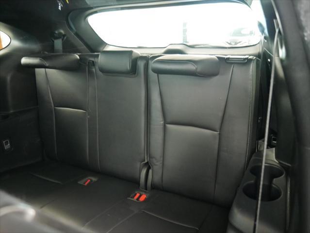 used 2022 Toyota Highlander car, priced at $38,988