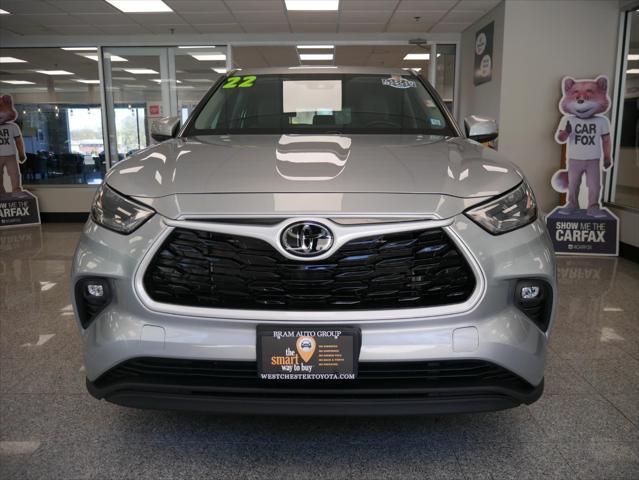 used 2022 Toyota Highlander car, priced at $32,988