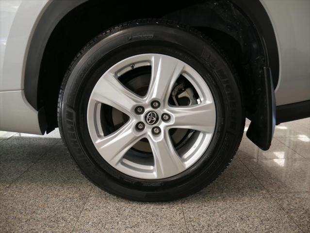 used 2022 Toyota Highlander car, priced at $32,988