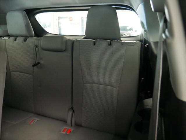 used 2022 Toyota Highlander car, priced at $32,988