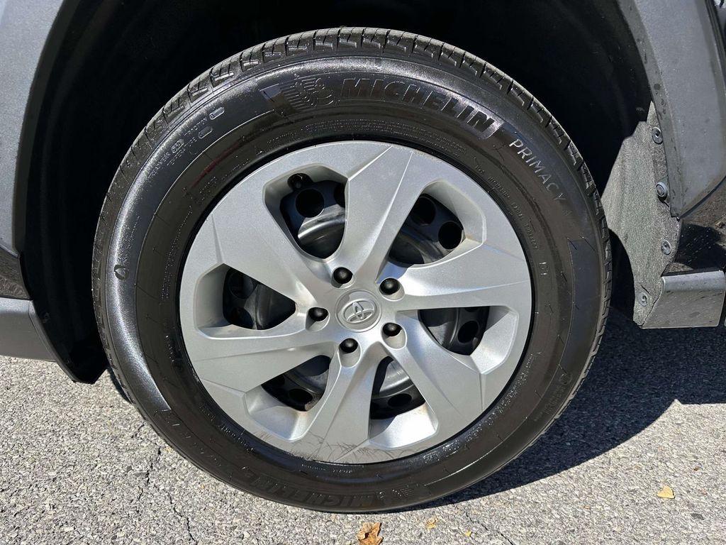 used 2022 Toyota RAV4 car, priced at $25,588