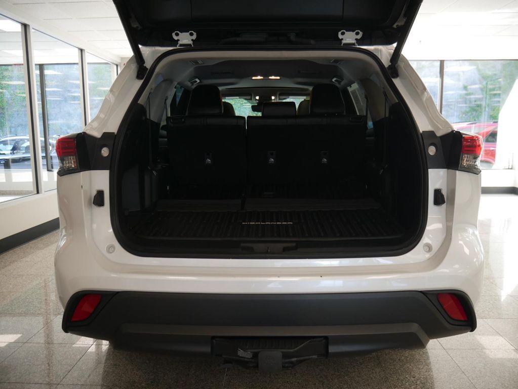 used 2023 Toyota Highlander car, priced at $39,588