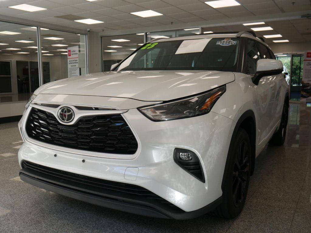 used 2023 Toyota Highlander car, priced at $39,588