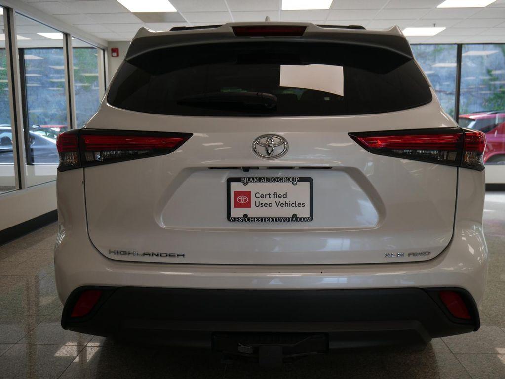 used 2023 Toyota Highlander car, priced at $39,588