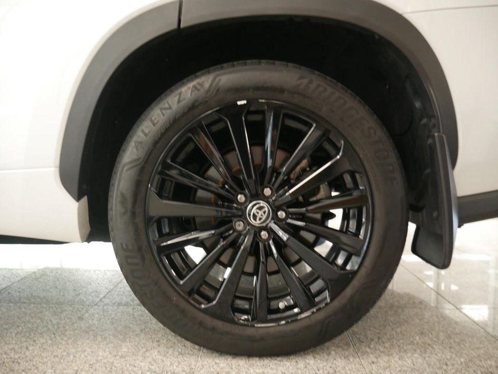 used 2023 Toyota Highlander car, priced at $39,588