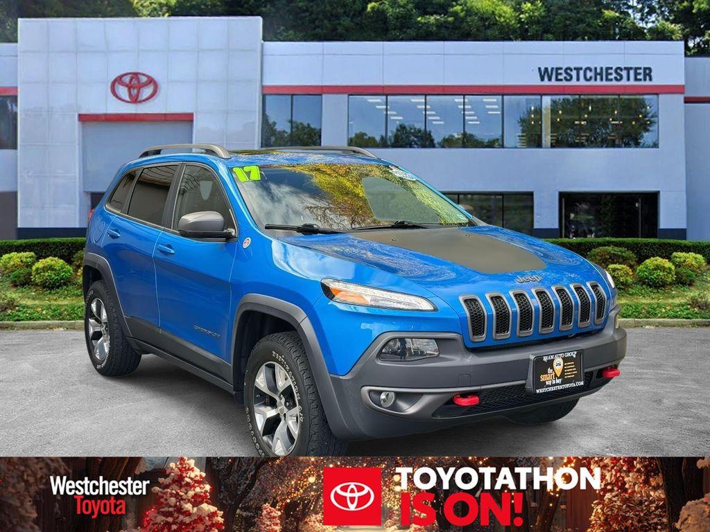 used 2017 Jeep Cherokee car, priced at $16,488