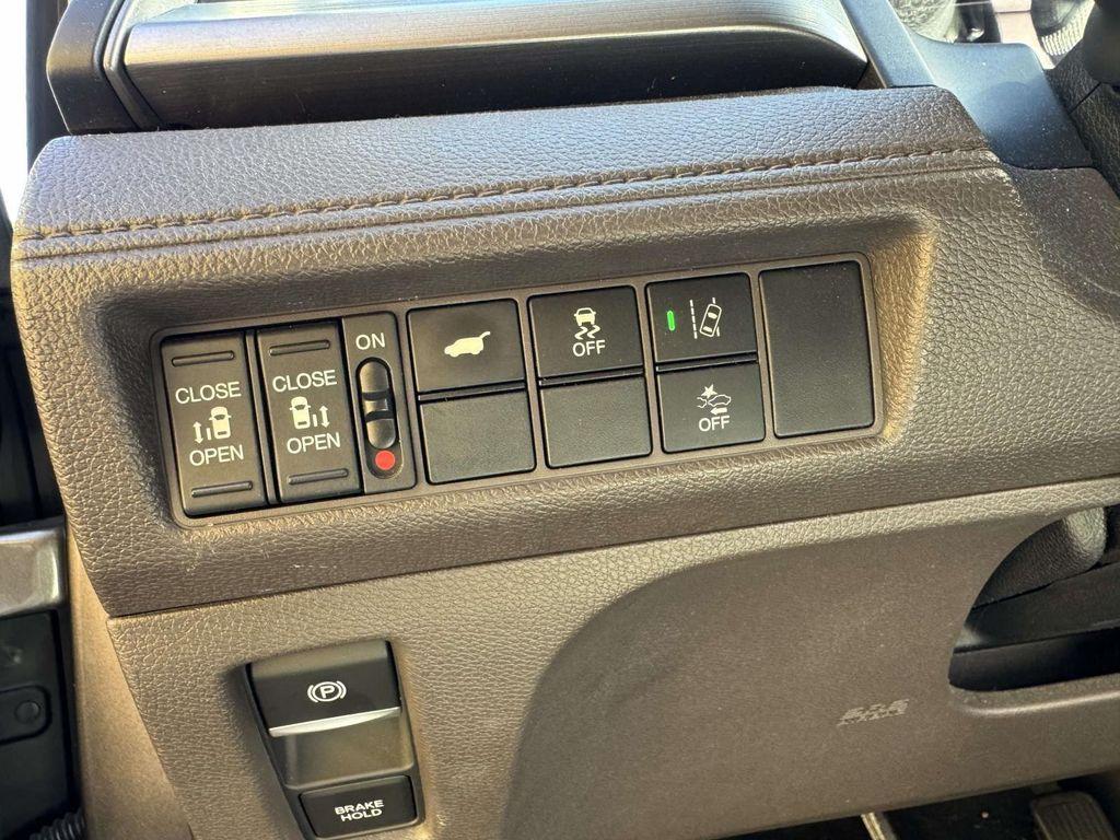 used 2018 Honda Odyssey car, priced at $18,588