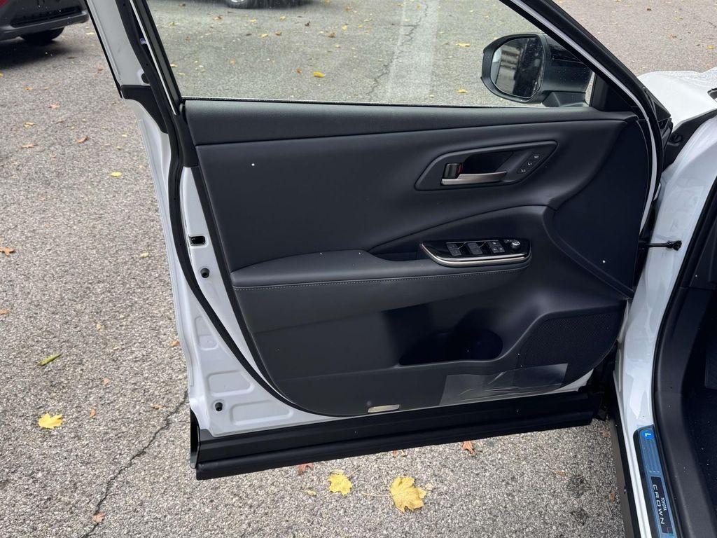 new 2025 Toyota Crown Signia car, priced at $53,085