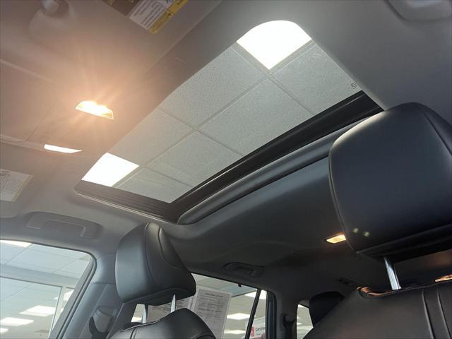 used 2023 Toyota Highlander car, priced at $40,788