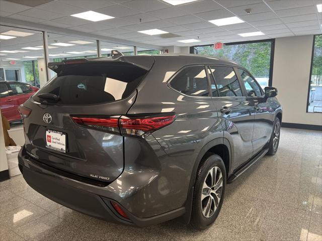 used 2023 Toyota Highlander car, priced at $40,788
